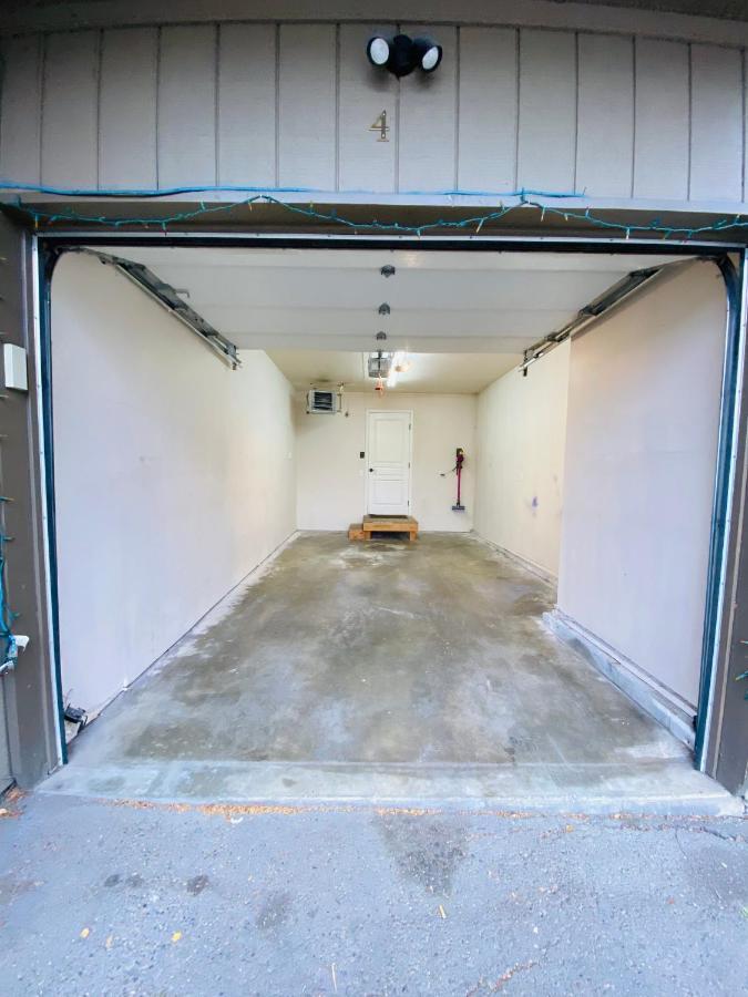 Beautiful 2 Bedroom 1 Bath Apartment With Private Garage 安克拉治 外观 照片