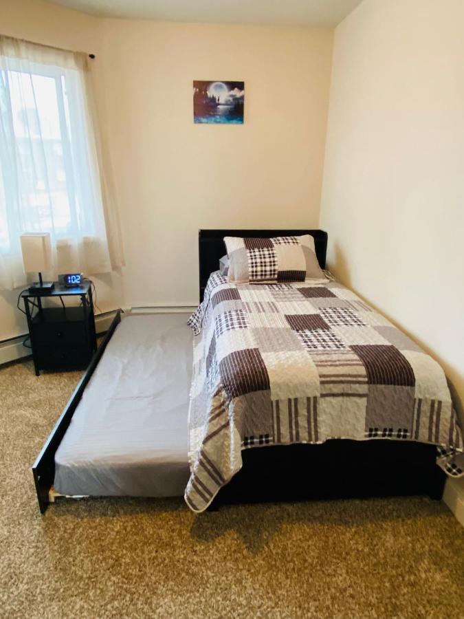 Beautiful 2 Bedroom 1 Bath Apartment With Private Garage 安克拉治 外观 照片