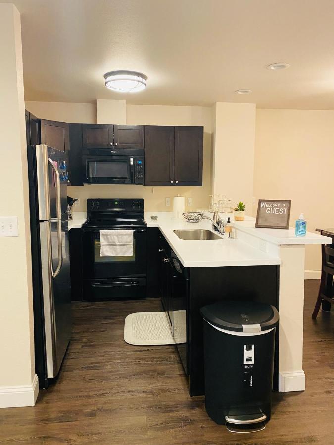 Beautiful 2 Bedroom 1 Bath Apartment With Private Garage 安克拉治 外观 照片